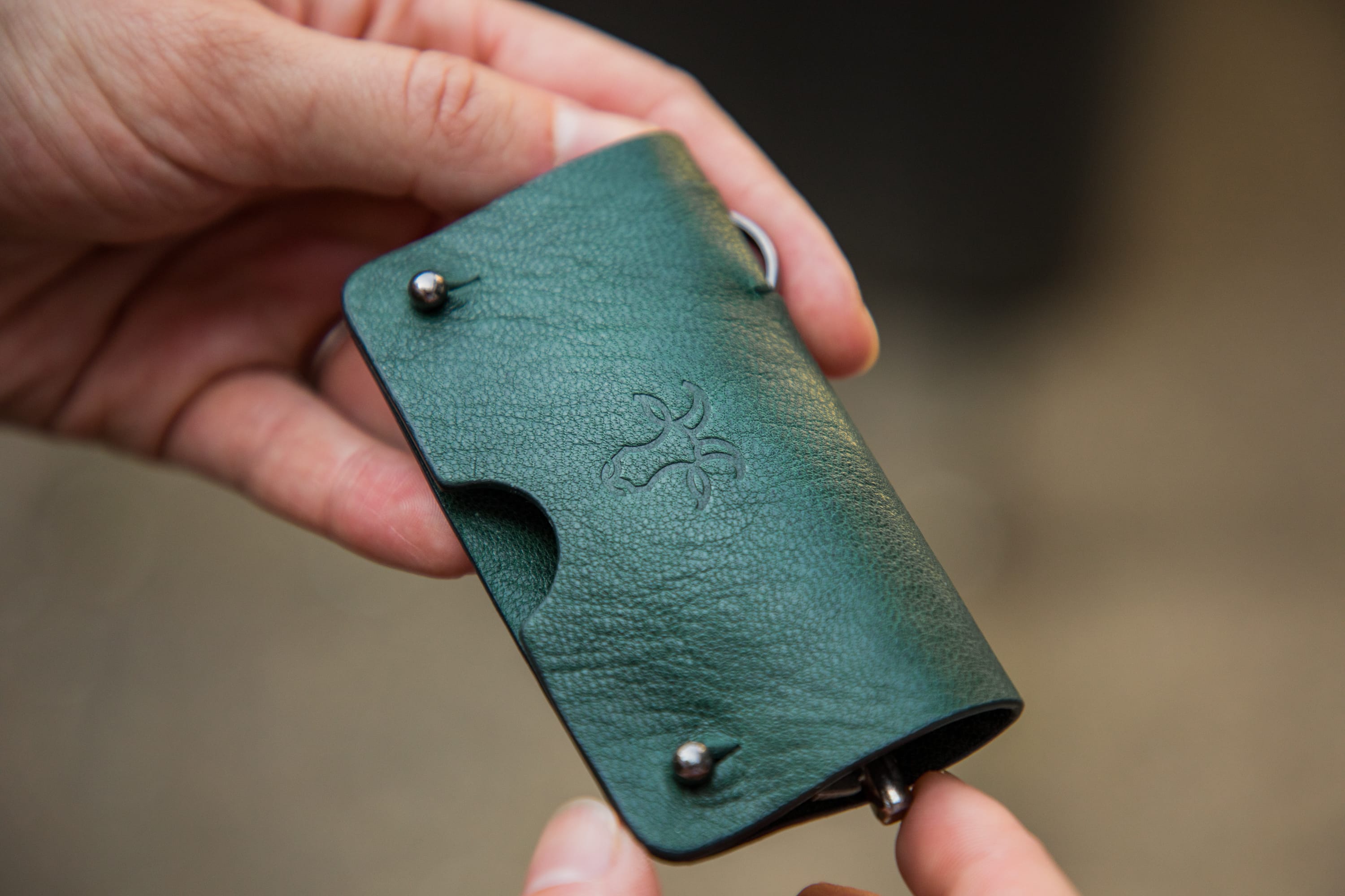 Unusual wedding gift ideas for your best man and ushers