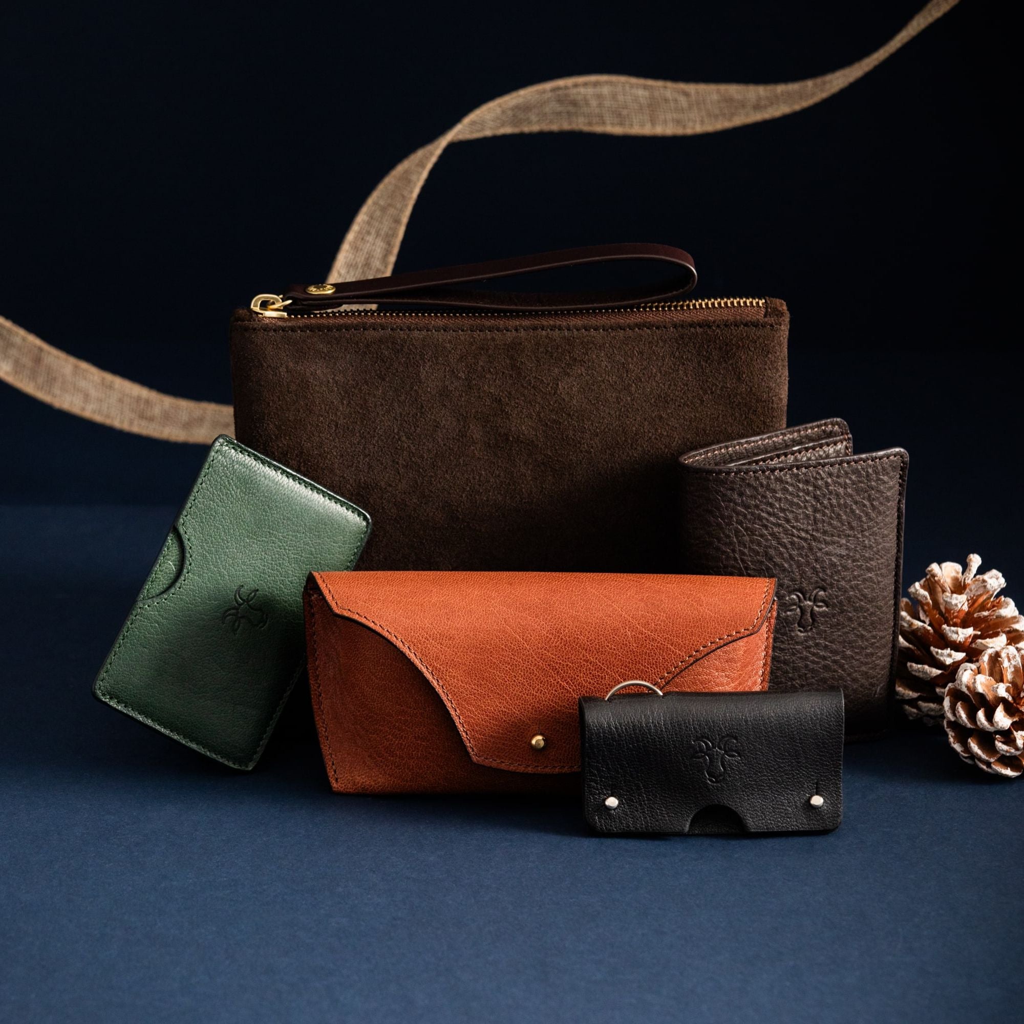 leather gifts for men - billy tannery