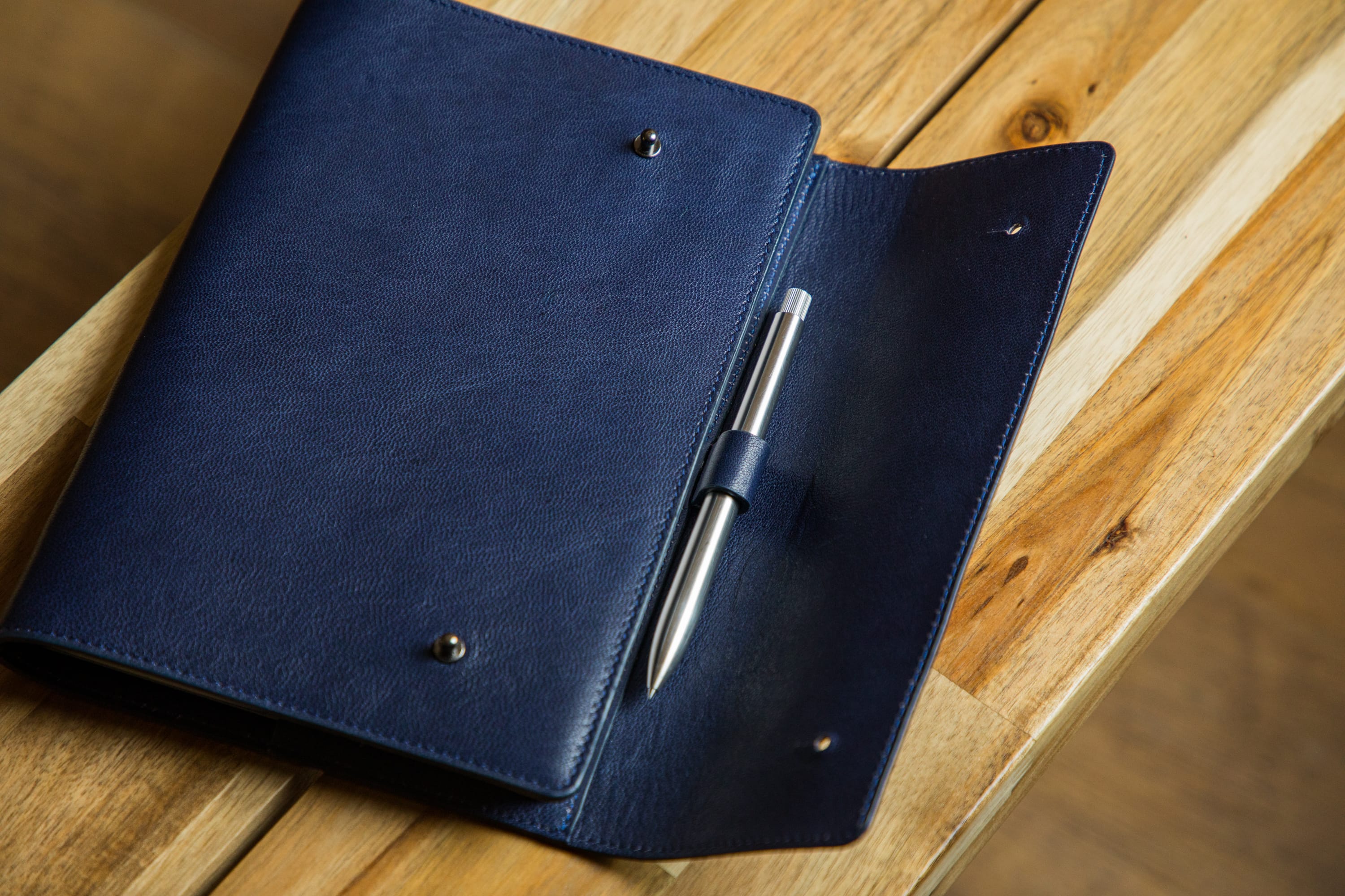 The best luxury stationary supplies to upgrade your business style