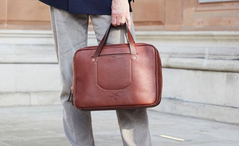 How to care for a leather briefcase